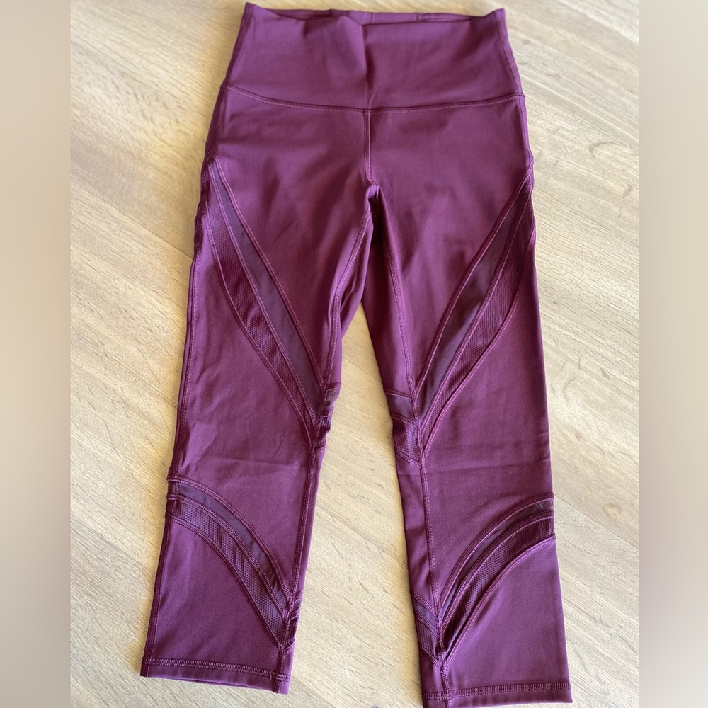Lululemon leggings. Size 6. Color burgundy.